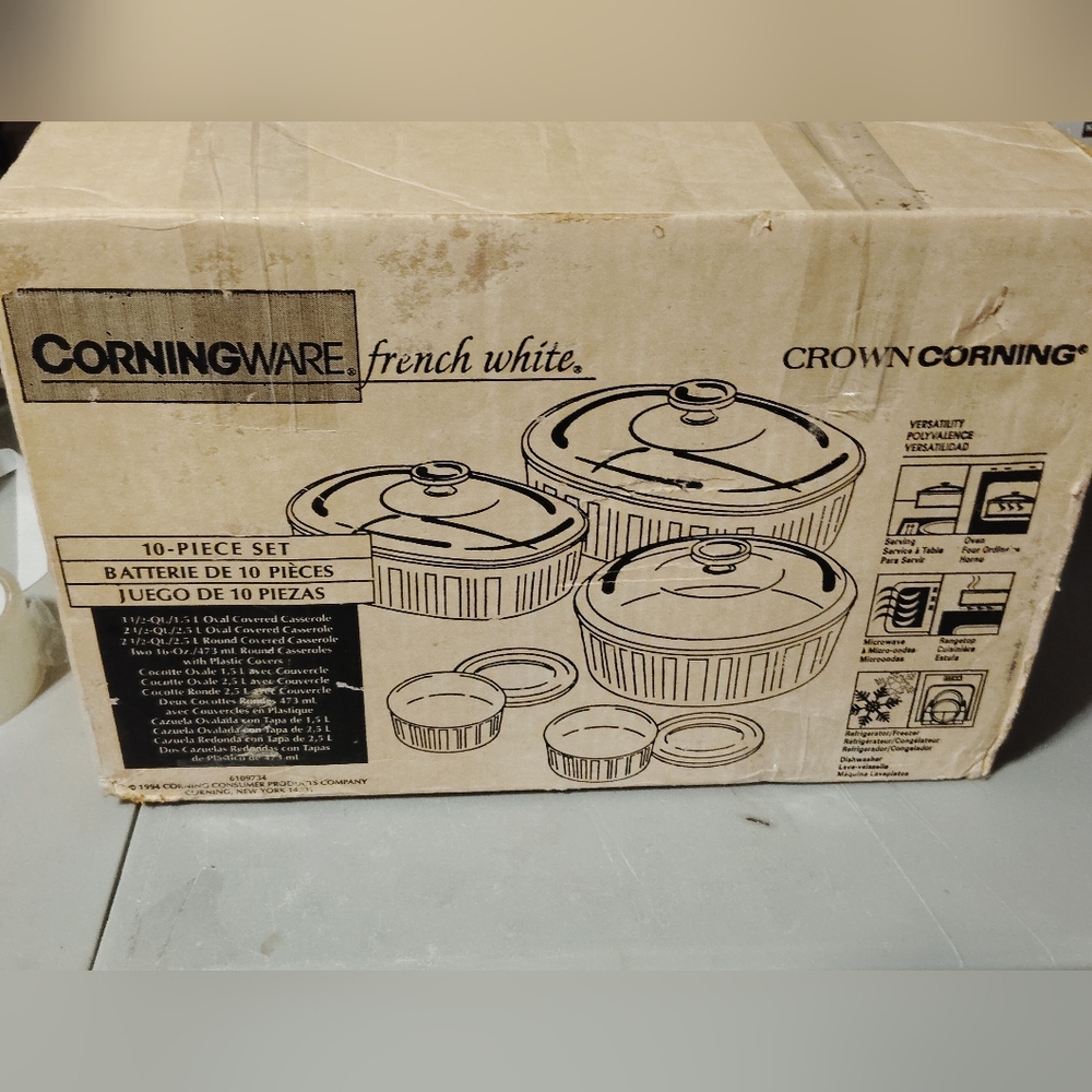 Corningware 10-Piece Set with Black Text